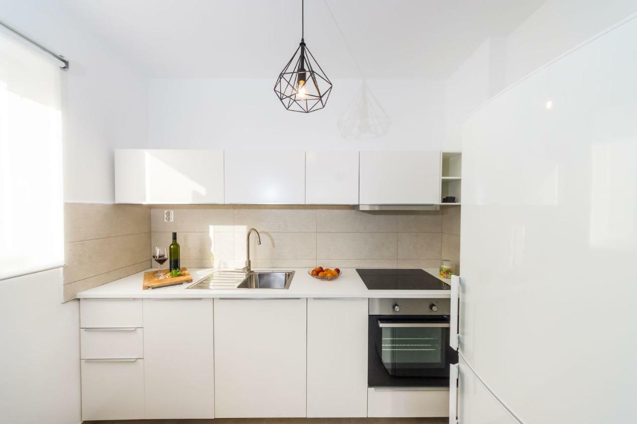 Sestrice Apartment Drage Exterior photo
